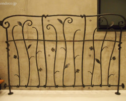 ロートアイアン手摺り