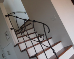 ロートアイアン階段手摺