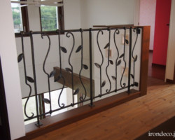 ロートアイアン手摺り