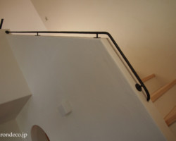 ロートアイアン階段手摺