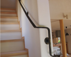 ロートアイアン階段手摺