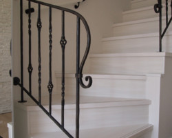 ロートアイアン階段手摺