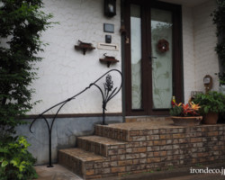 ロートアイアン階段手摺