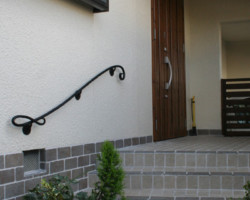 ロートアイアン階段手摺