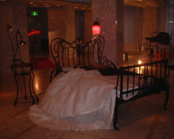 ロートアイアンベッド「幽閉」