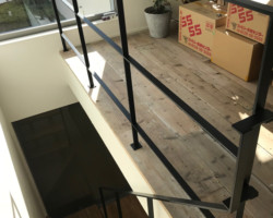 アイアン階段手摺